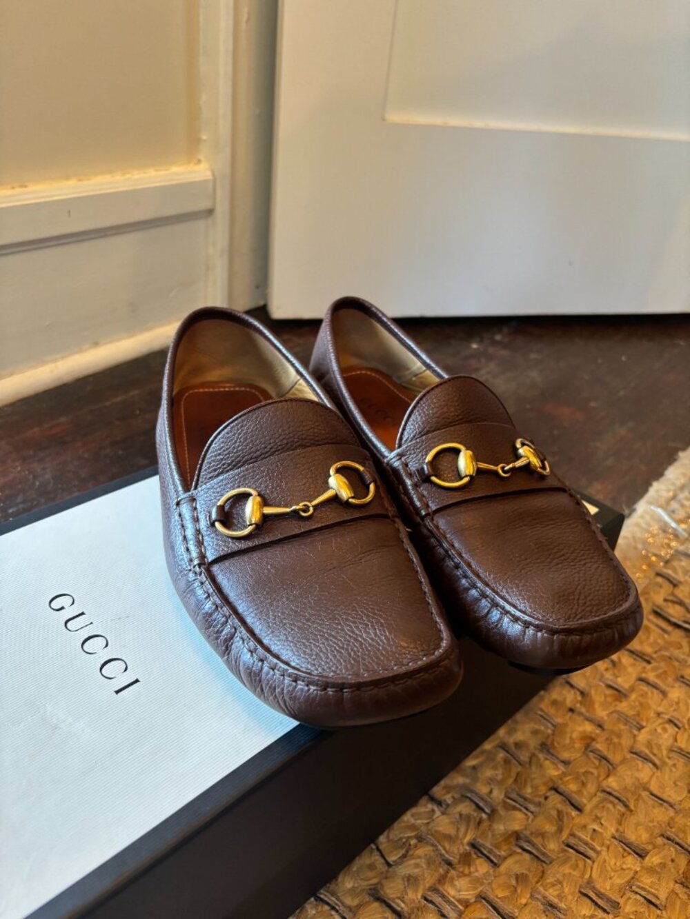 Gucci Mens Hebron Horsebit Buckle Loafers- Light Brown